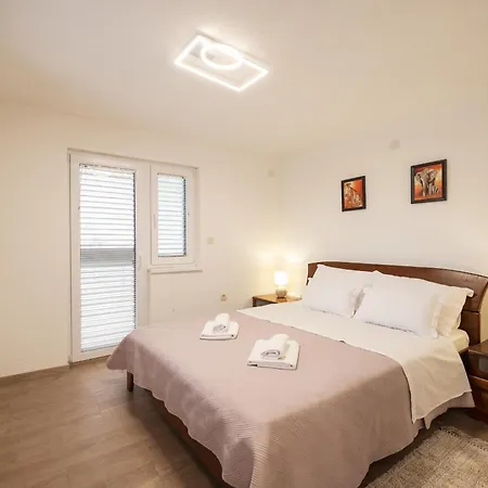 My Dalmatia Apartman Mrljane